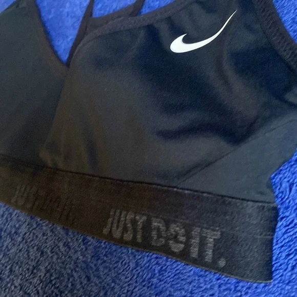 Nike DR-FIT BRA - Picture 3 of 8